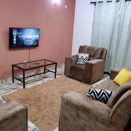 1 Bedroom Fully Furnished Luxurious Apartment Voi Town Buitenkant foto