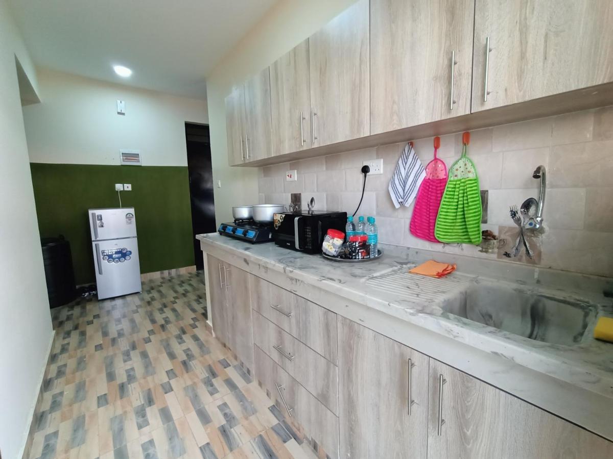 1 Bedroom Fully Furnished Luxurious Apartment Voi Town Buitenkant foto